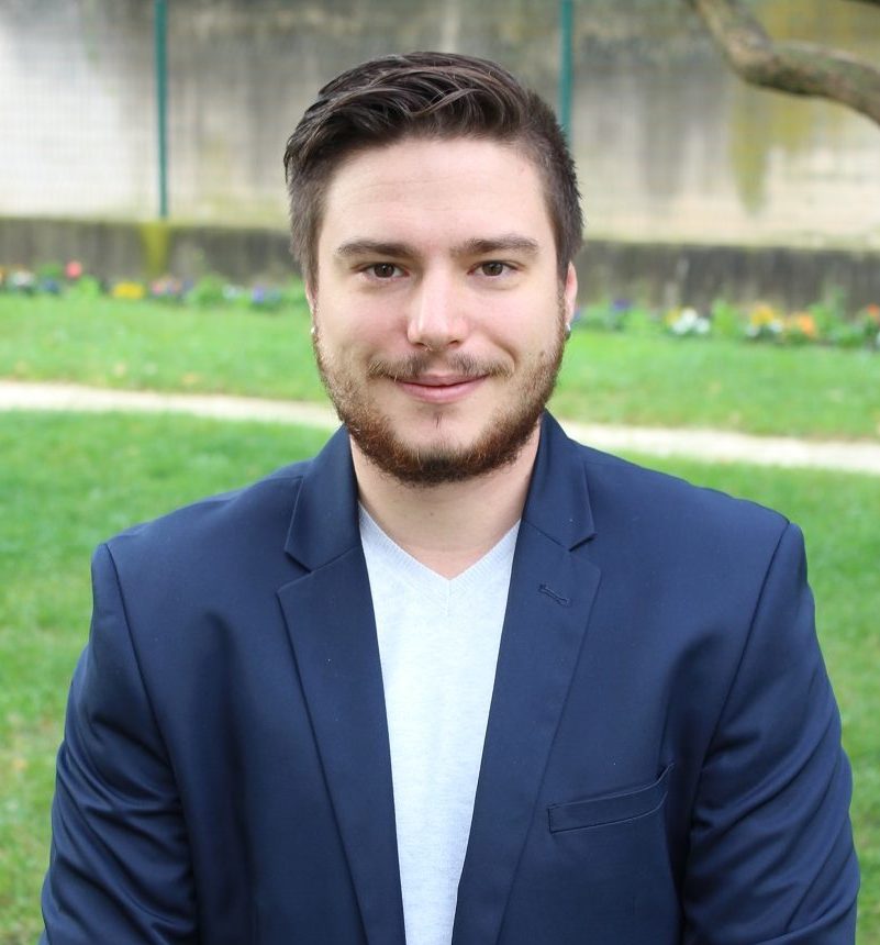 Loïc Pilet, développeur informatique freelance à Bédarrides